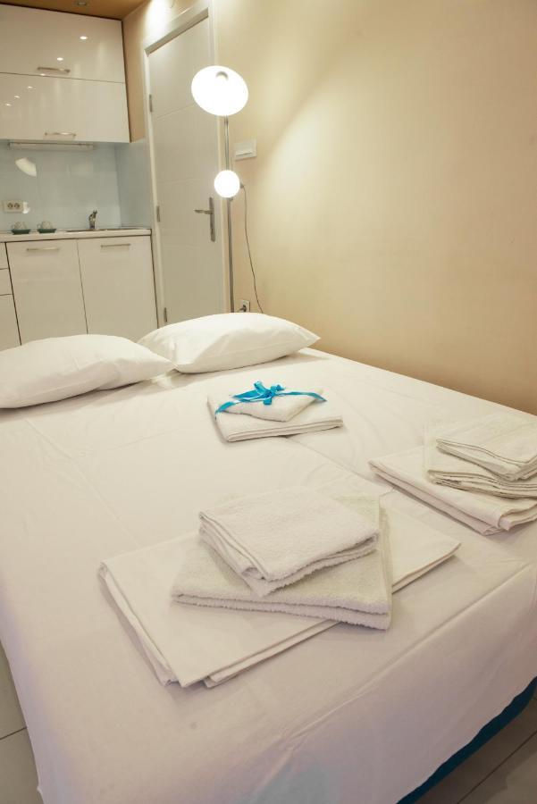 Turist Apartment Nis Bagian luar foto